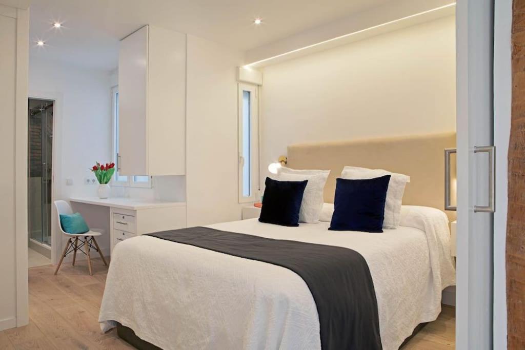 شقة Luminoso Apartamento Con Terraza En Sol مدريد المظهر الخارجي الصورة